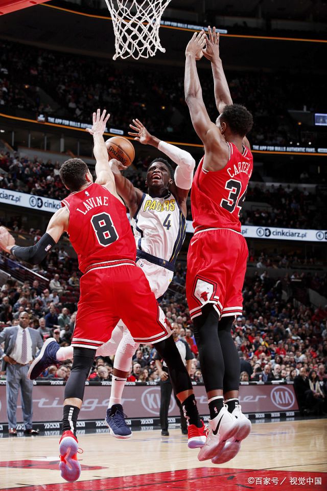 里程碑夜芝加哥公牛主帅复盘，足总杯赛前刷纪录，赛场秩序良好，身体对抗强度拉满的简单介绍