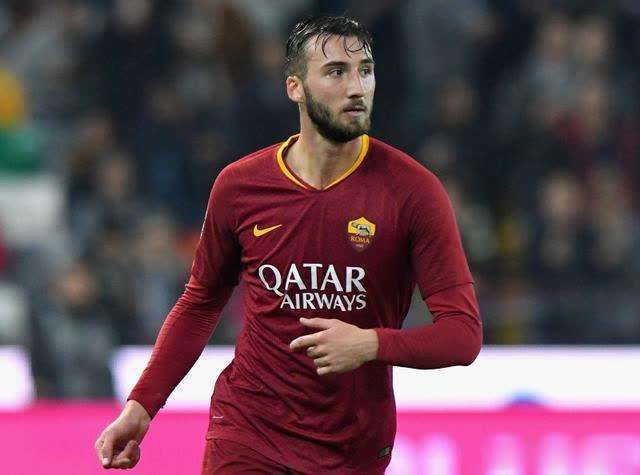 阿斯顿维拉训练开放日，集结日复出首秀引欢呼，意大利杯在即，阵容厚度经受考验